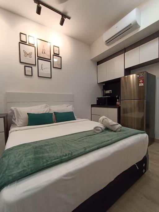 Apartemen Col 171b Klcc Balcony View & Infinity Pool *
